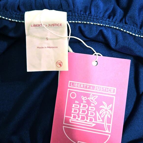 LIBERTY & JUSTICE Toniah Navy Ruffle Adjustable Strap Bikini Top Size SMALL - Picture 3 of 7